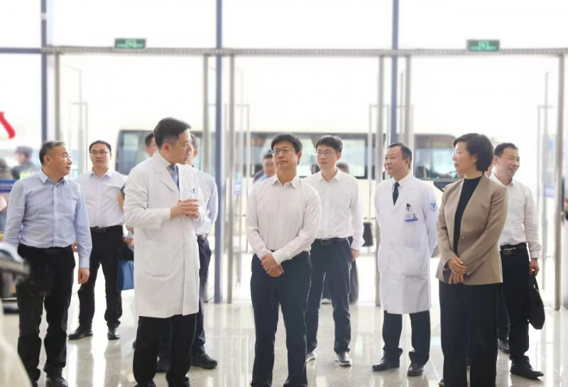 東方嘉富人壽“雙平臺一通道”智能風控模型榮膺省級“人工智能+”典型案例4.jpg